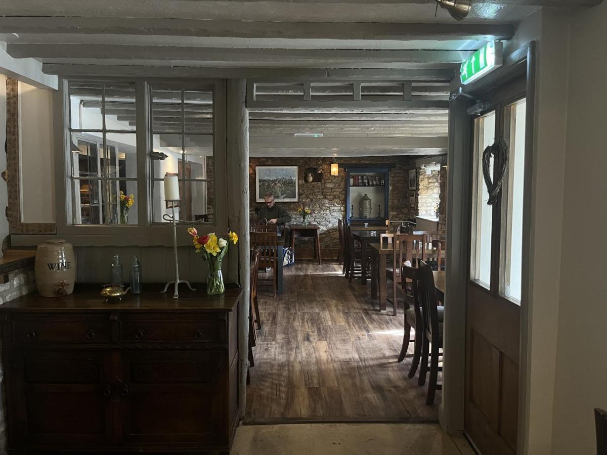 Eynsham The Talbot Inn מראה חיצוני תמונה