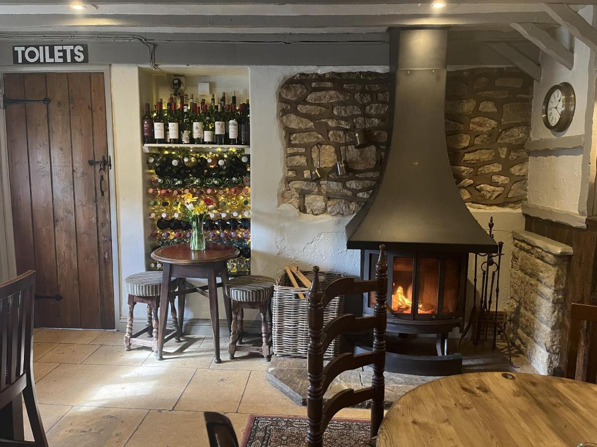 Eynsham The Talbot Inn מראה חיצוני תמונה