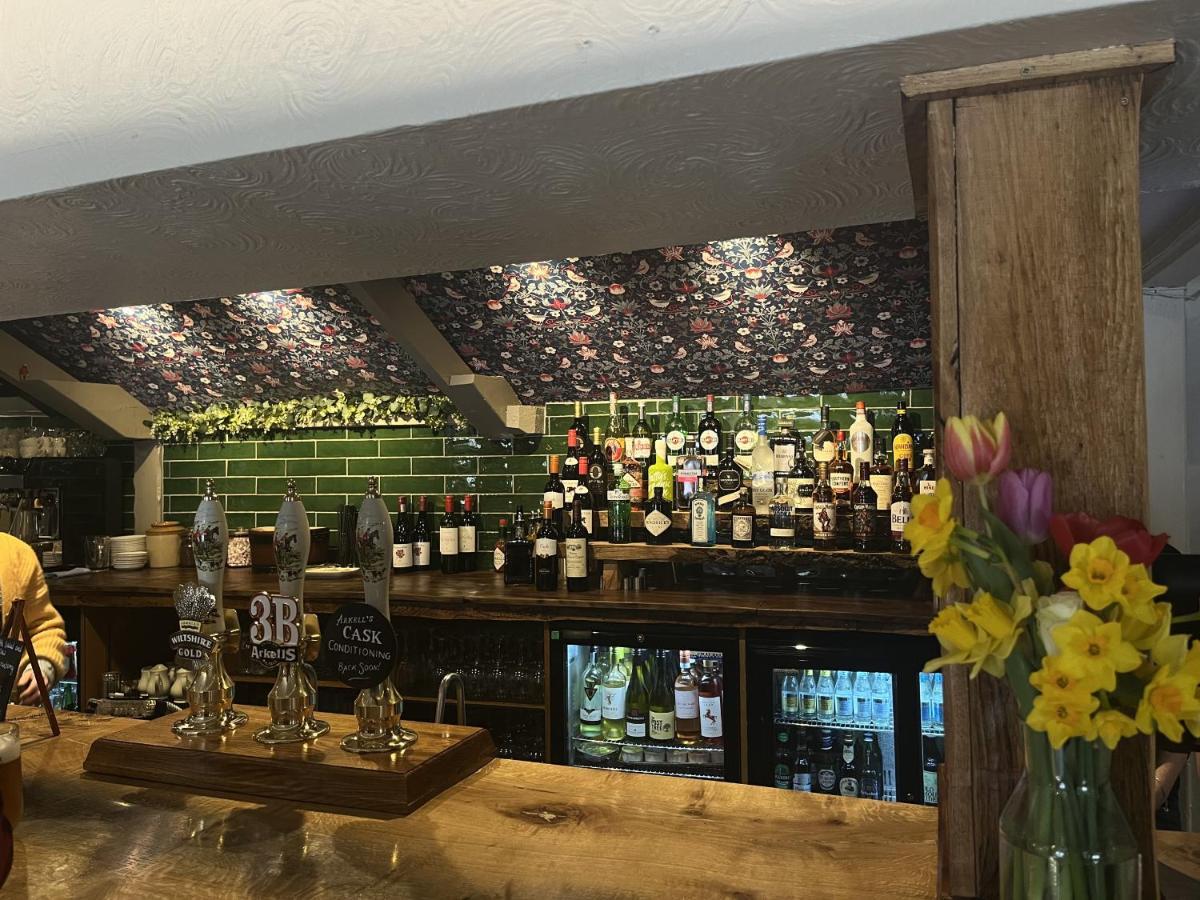 Eynsham The Talbot Inn מראה חיצוני תמונה